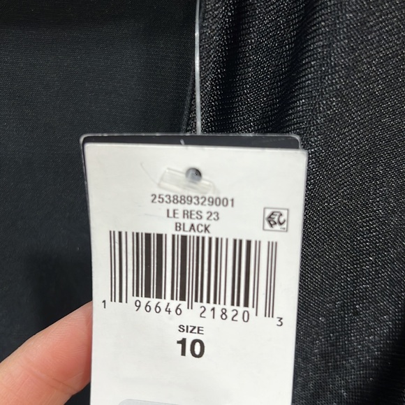 Lauren Ralph Lauren Women's Twist-Front Foil Print Jersey Gown - Picture 10 of 10